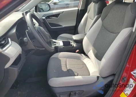 2025 Toyota Rav4 Xle z USA, uszkodzony, nr VIN 2T3RWRFV9SW263941